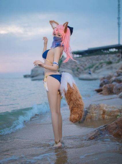 美女翘臀少妇啪啪呻吟流水软件